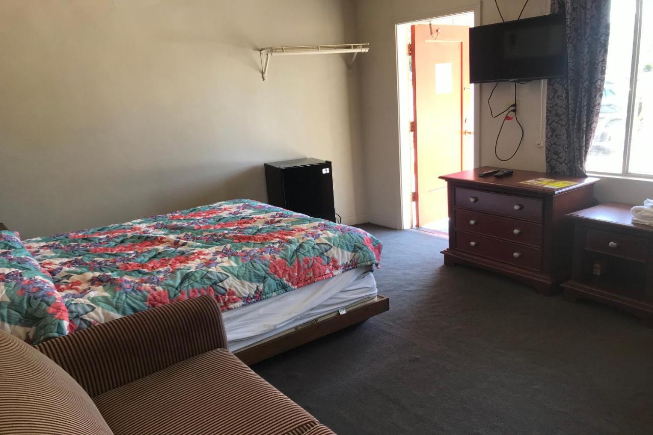Hotel O Near Fanning Springs State Park Us Hwy 98 Old Town Extérieur photo