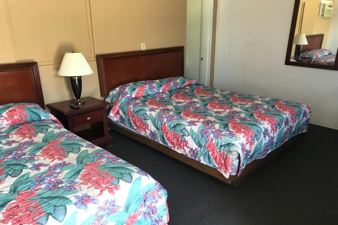 Hotel O Near Fanning Springs State Park Us Hwy 98 Old Town Extérieur photo