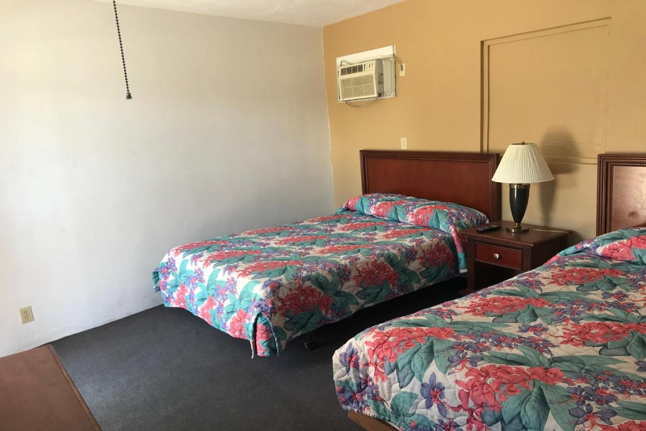 Hotel O Near Fanning Springs State Park Us Hwy 98 Old Town Extérieur photo